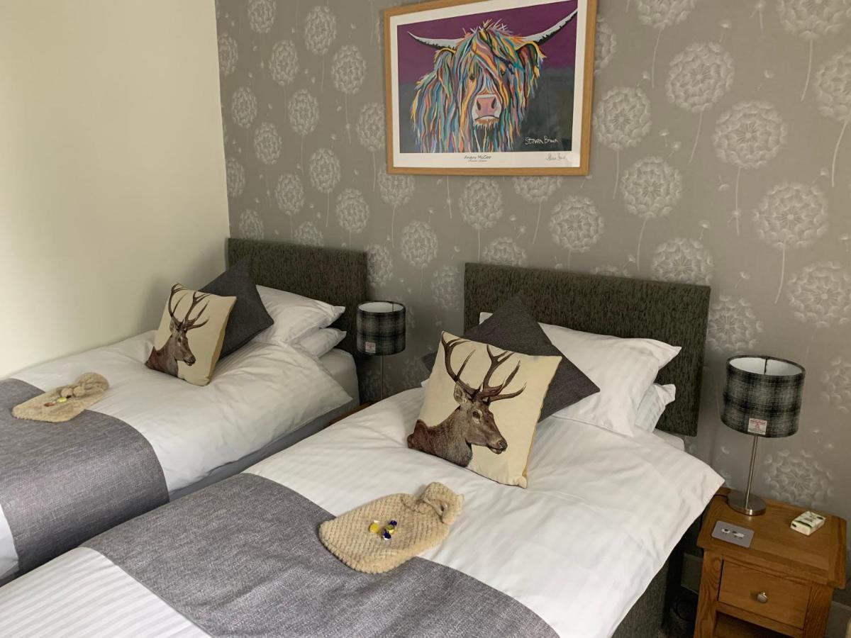Morlea Bed & Breakfast Drumnadrochit Bagian luar foto
