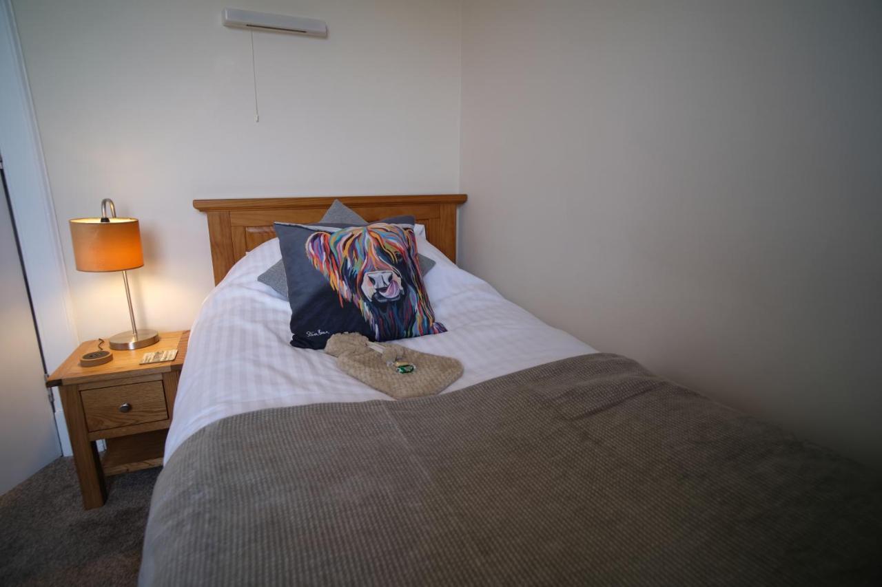 Morlea Bed & Breakfast Drumnadrochit Bagian luar foto